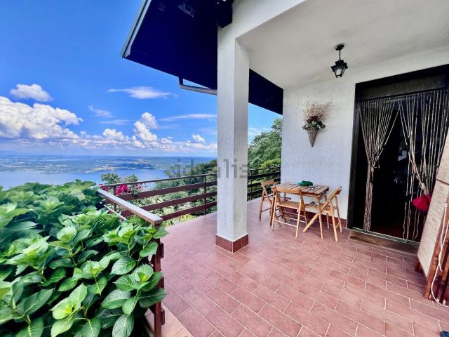 Villetta bifamiliare in vendita di 93 m² in Via Bellavista