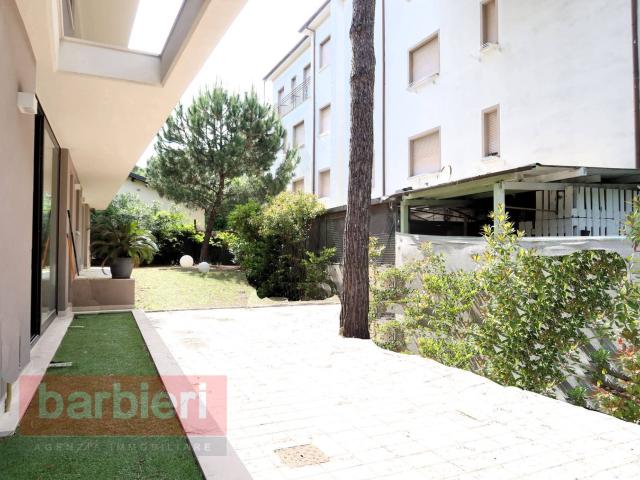 Villetta bifamiliare in affitto a Cervia, Milano Marittima