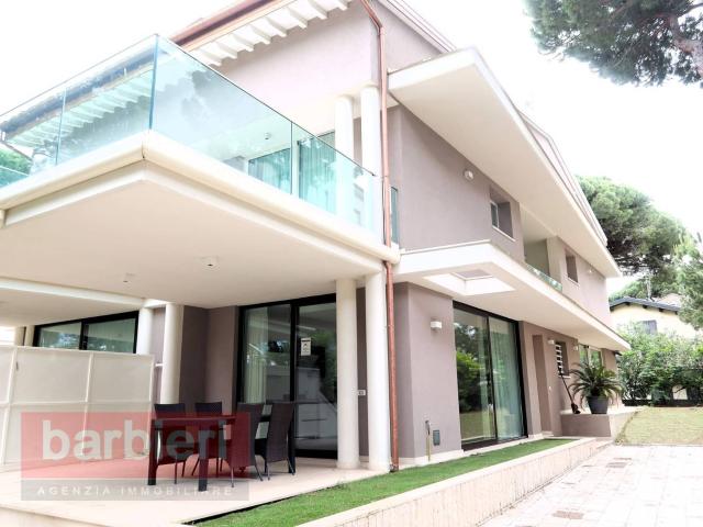 Villetta bifamiliare in affitto a Cervia, Milano Marittima