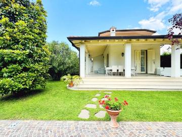 Villetta bifamiliare in affitto Centro, Forte dei Marmi