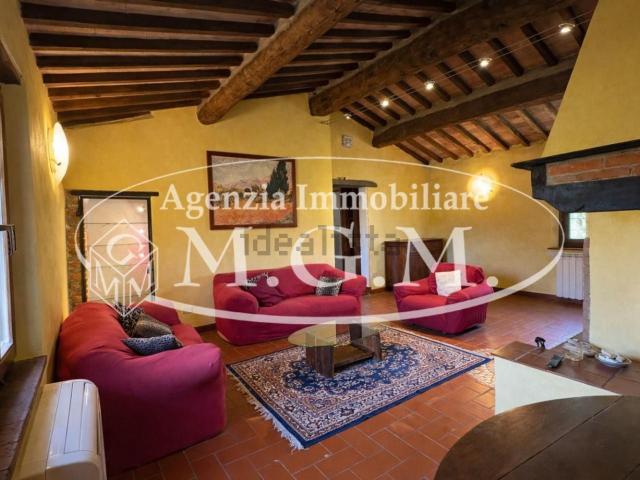 Villetta bifamiliare in affitto di 150 m² in Via delle Colombaie