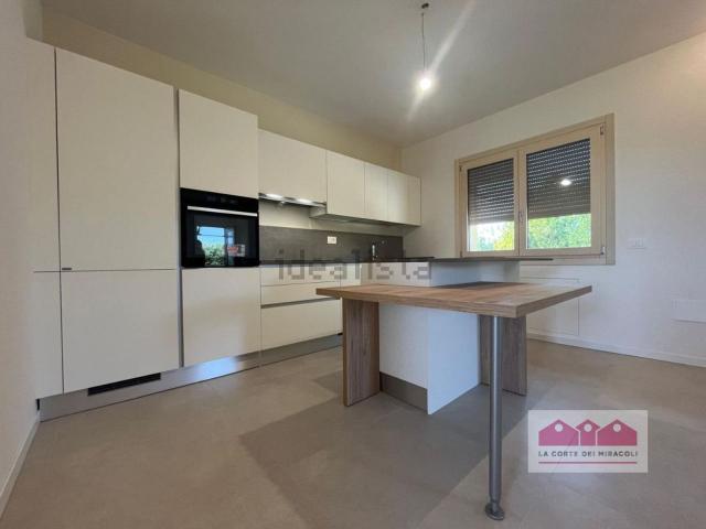Villetta bifamiliare in affitto di 150 m² in Via Papa Giovanni XXIII, 25
