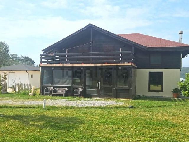 Villetta bifamiliare in affitto di 150 m²