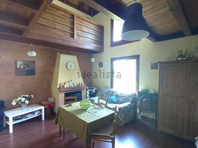 Villetta bifamiliare in affitto di 150 m²