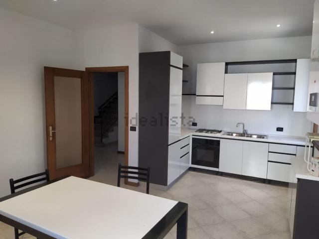 Villetta bifamiliare in affitto di 160 m² in Vicolo Pio X