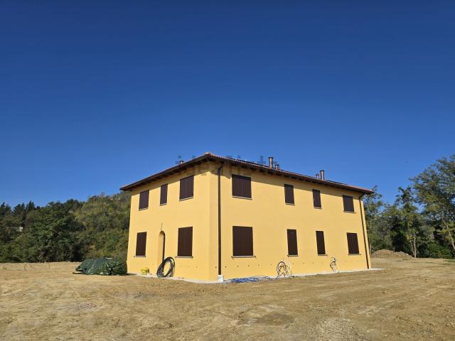 Villetta bifamiliare in affitto di 170 m² in Via Pietro Nenni, 42