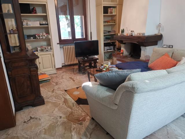 Villetta bifamiliare in affitto di 170 m²