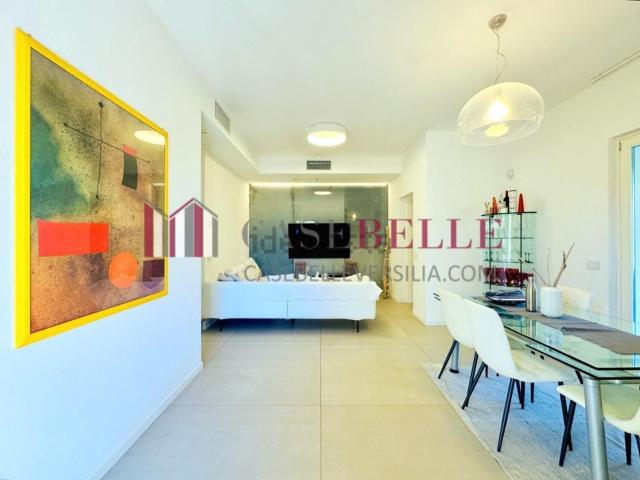 Villetta bifamiliare in affitto di 180 m² in Via Vanzetti, 55042