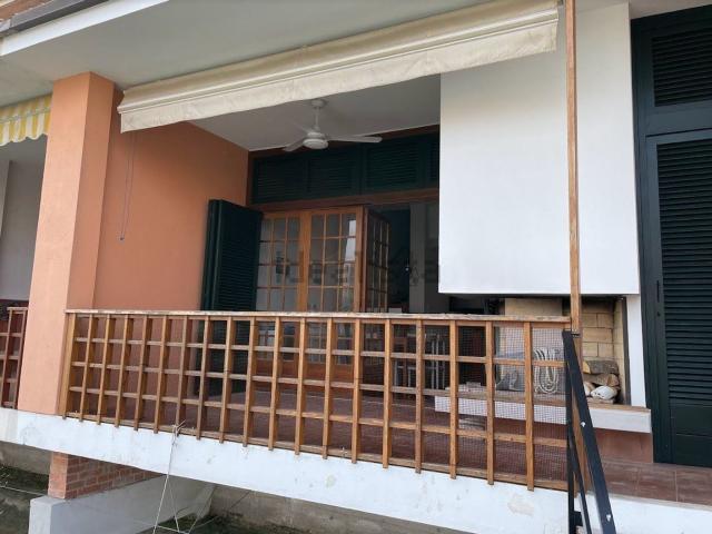 Villetta bifamiliare in affitto di 100 m² in Via F. Bissona
