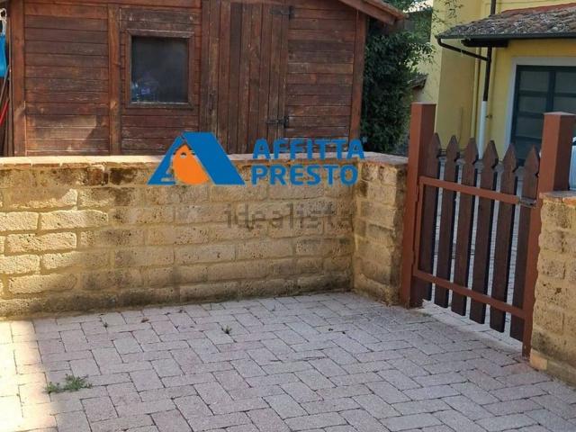 Villetta bifamiliare in affitto di 110 m²