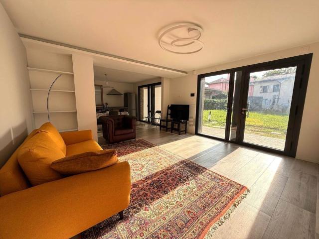Villetta bifamiliare in affitto di 118 m²