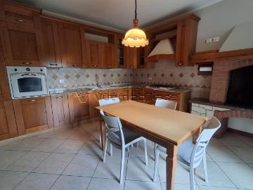 Villetta bifamiliare in affitto di 120 m²