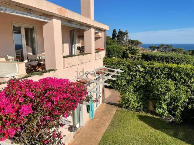 Villetta bifamiliare in affitto di 130 m² in Via delle Azalee, 11