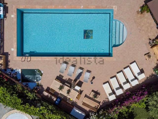 Villetta bifamiliare in affitto di 130 m² in Via Origlio, 180