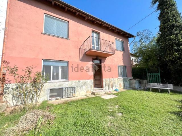 Villetta bifamiliare in affitto di 130 m² in Via delle Scuole, 8