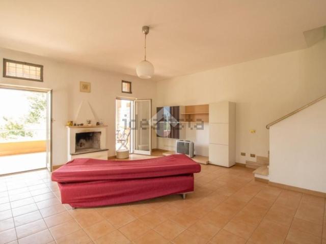Villetta bifamiliare in affitto di 134 m²