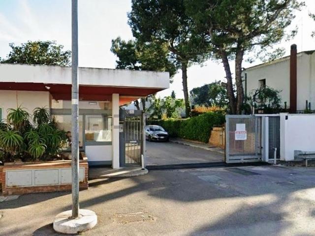 Villetta bifamiliare in affitto di 270 m² in Via Macchie, 31