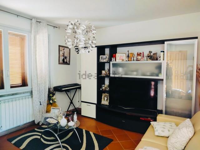 Villetta bifamiliare in affitto di 220 m² in Via Giordano Bruno, 56