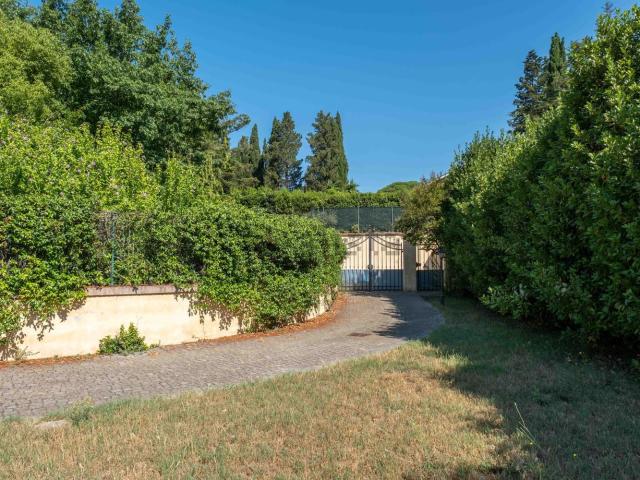 Villetta bifamiliare in affitto di 320 m² in Via Maria Domenica Brun Barbantini, 53
