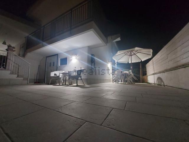 Villetta bifamiliare in affitto di 55 m²
