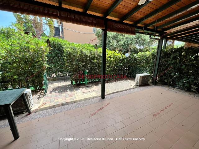 Villetta bifamiliare in affitto di 50 m² in Viale Himera, 5
