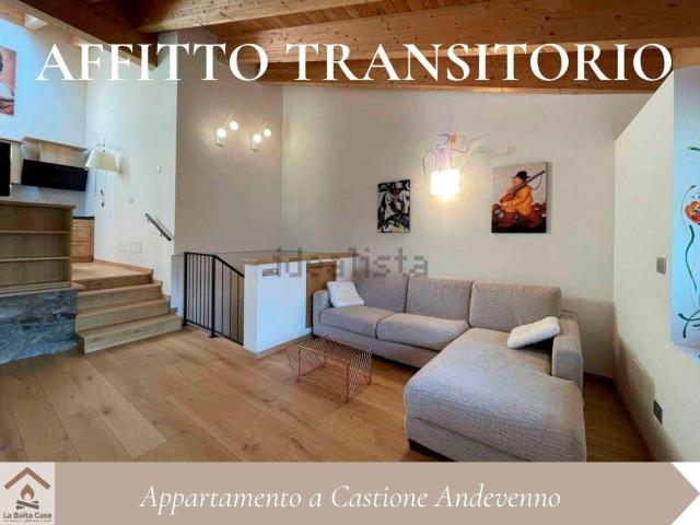 Villetta bifamiliare in affitto di 74 m² in Via Vendolo