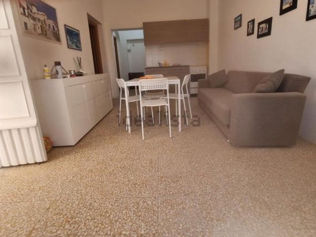Villetta bifamiliare in affitto di 78 m² in Viale delle Sirene