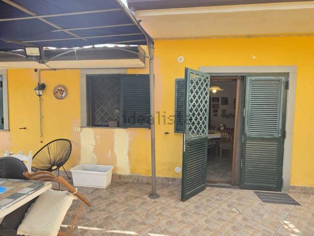 Villetta bifamiliare in affitto di 70 m²