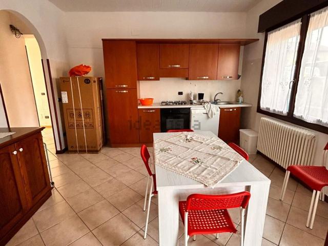 Villetta bifamiliare in affitto di 70 m² in Via Genova