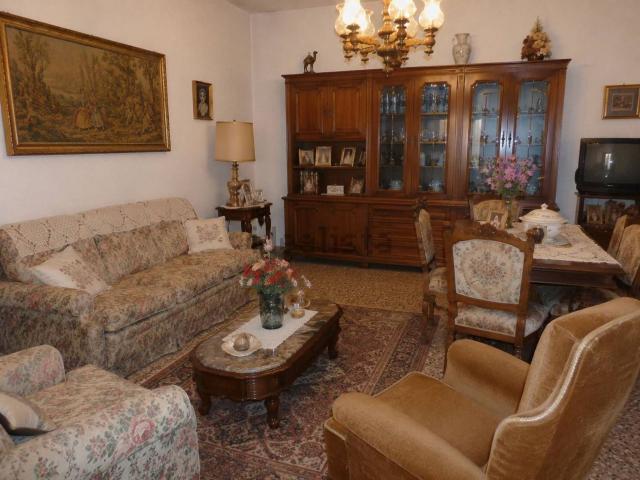 Villetta bifamiliare in affitto di 85 m² in Via Ammiraglio Burzagli