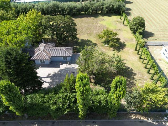 Villetta bifamiliare in affitto di 80 m²