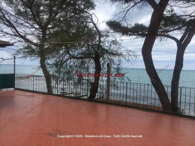 Villetta bifamiliare in affitto di 80 m² in Viale del Mediterraneo