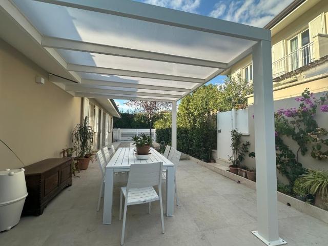 Villetta in affitto a Forte Dei Marmi Centro