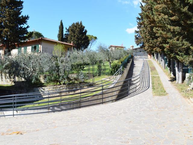 Villetta indipendente con giardino – P&P