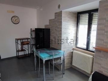 Villetta indipendente in affitto di 60 m² in Piazza X Settembre