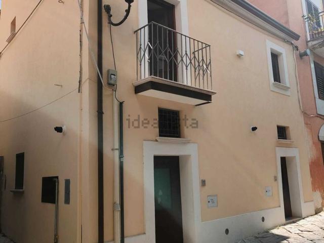Villetta indipendente in affitto di 85 m² in Via Annunziata