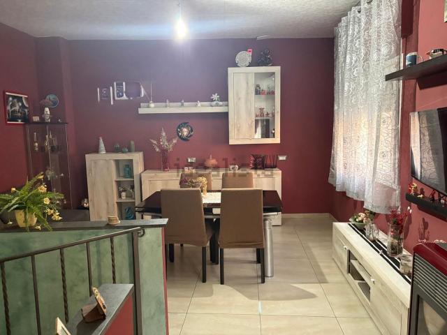 Villetta indipendente in affitto di 85 m² in Via Francesco Francaviglia