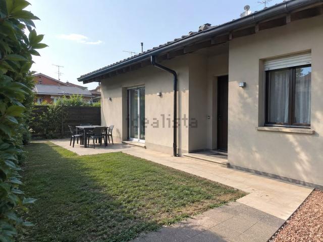 Villetta indipendente in affitto di 90 m² in Via Gerolamo Cardano