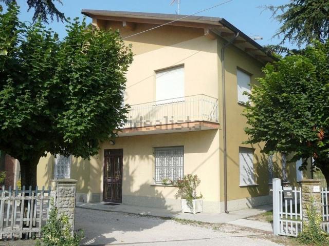 Villetta indipendente in affitto di 90 m²
