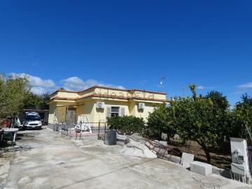 Villetta indipendente in affitto di 96 m² in Via Monti Climiti