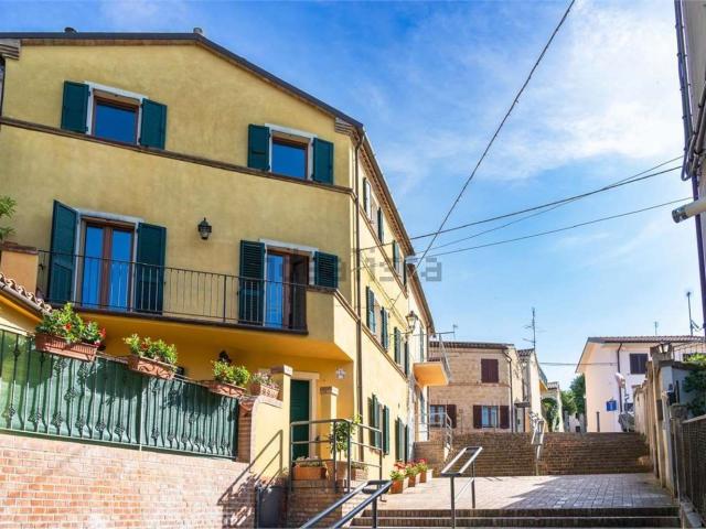 Villetta indipendente in affitto di 100 m²