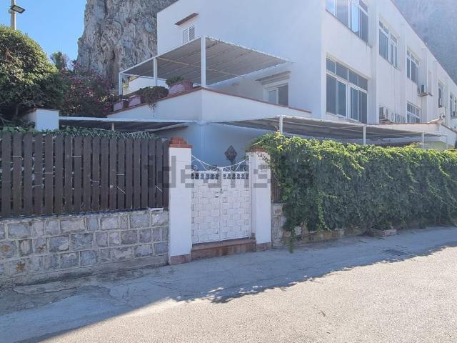 Villetta indipendente in affitto di 100 m² in Via Gallo, 46