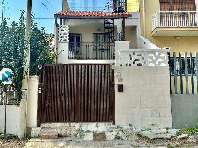 Villetta indipendente in affitto di 105 m² in Viale Lido Gandoli
