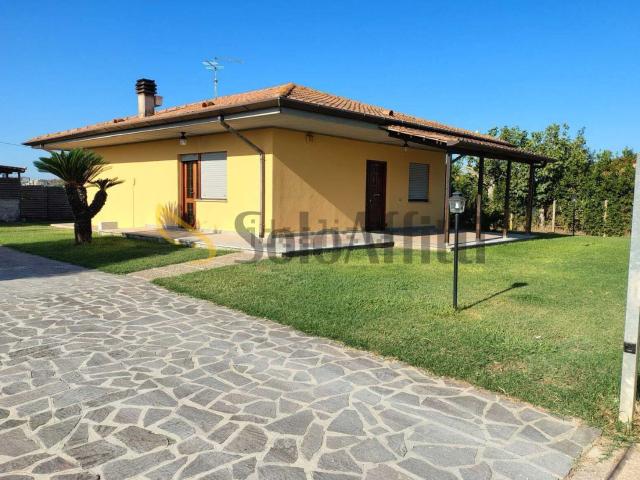 Villetta indipendente in affitto di 110 m²