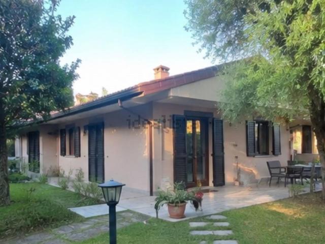 Villetta indipendente in affitto di 120 m² in Via Campo di Marte