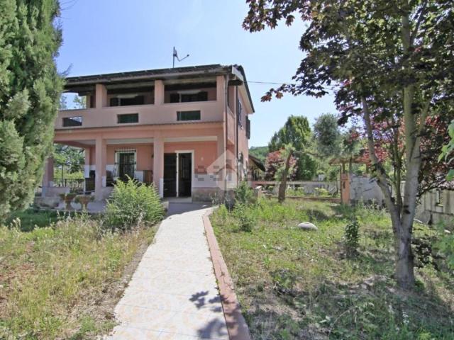 Villetta indipendente in affitto di 127 m² in Via Pieve, 4