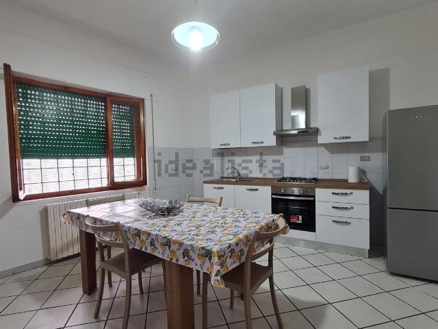Villetta indipendente in affitto di 130 m² in Via Pratese, 128