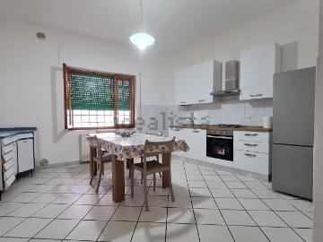Villetta indipendente in affitto di 130 m² in Via Pratese, 128