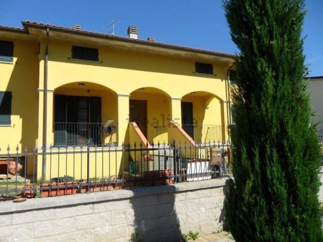 Villetta indipendente in affitto di 140 m²