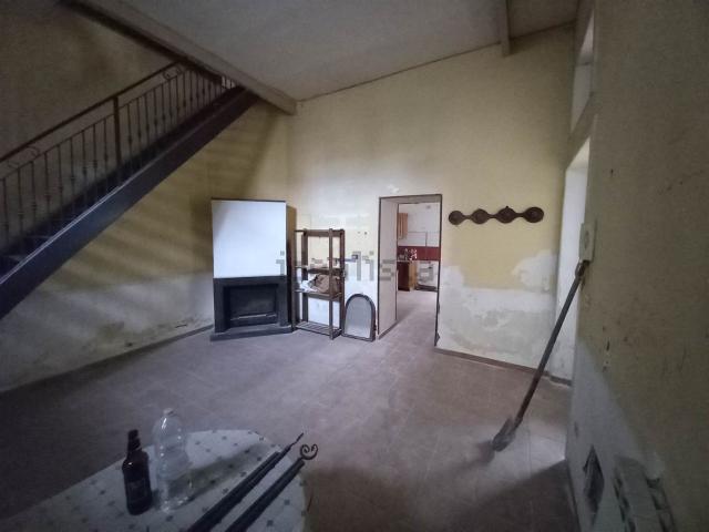 Villetta indipendente in affitto di 145 m² in Via Caserta, 14